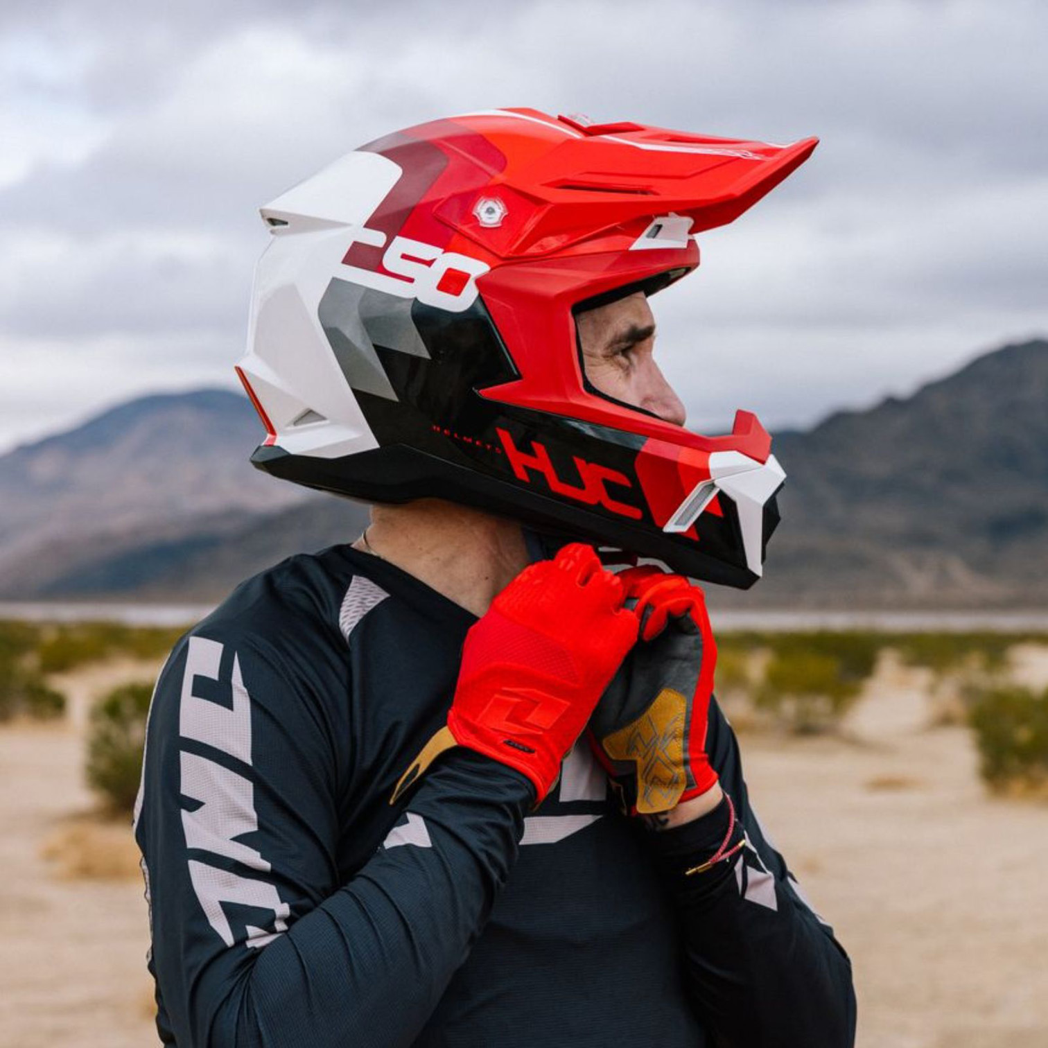 HJC C50 Primal Helmet HJC C50 Primal Helmet - Image 7