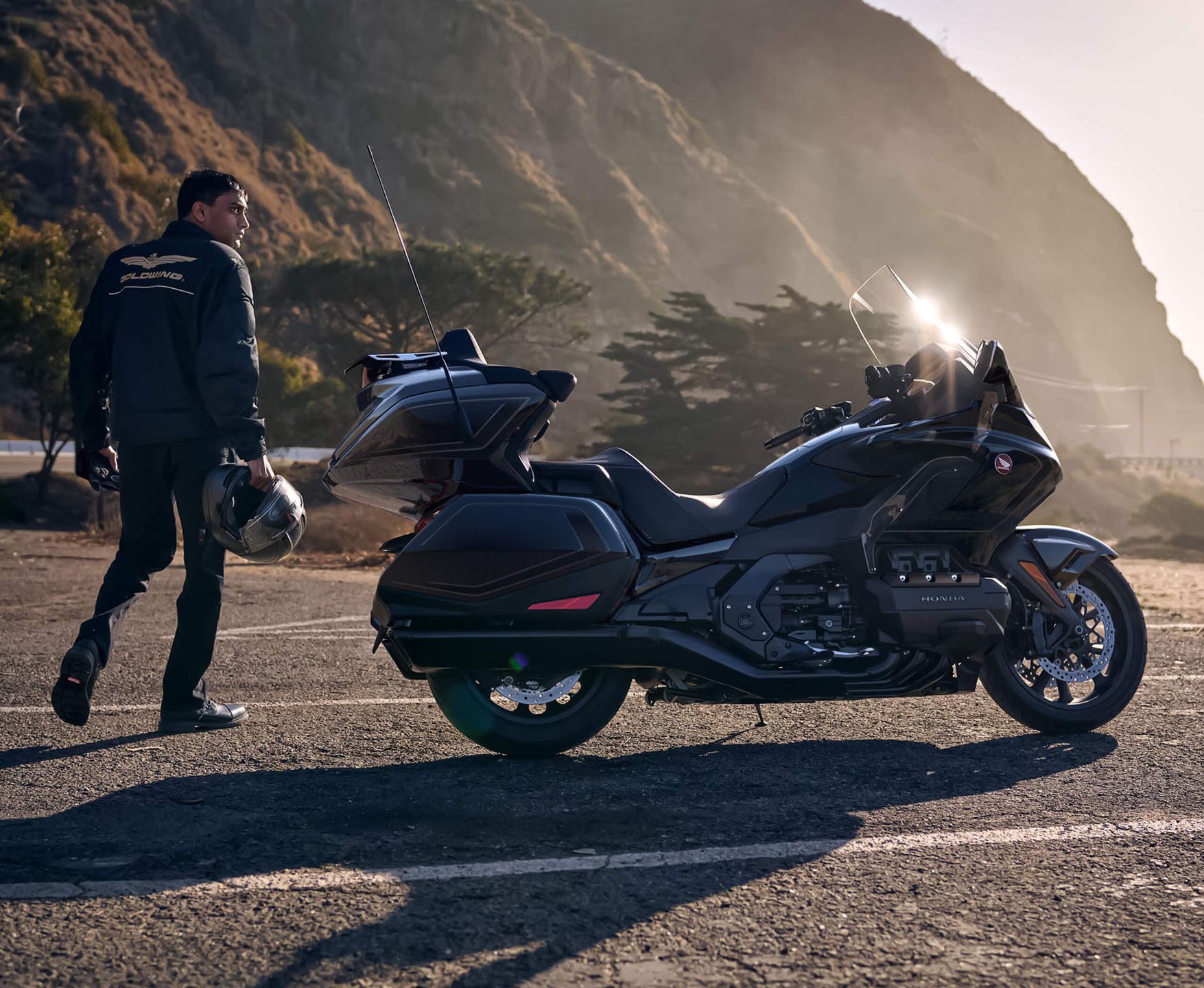 2026 Honda Gold Wing Tour Automatic DCT 2026 Honda Honda Gold Wing Tour Automatic DCT - Image 12