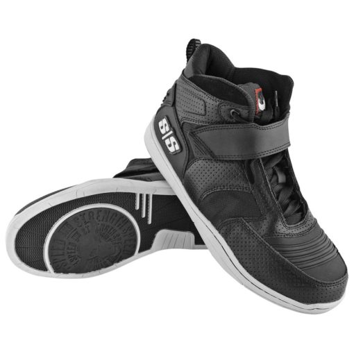 Speed and Strength Men’s Run with the Bulls Moto Shoes