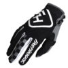 Stock image of Fasthouse Speed Style Legacy Glove product