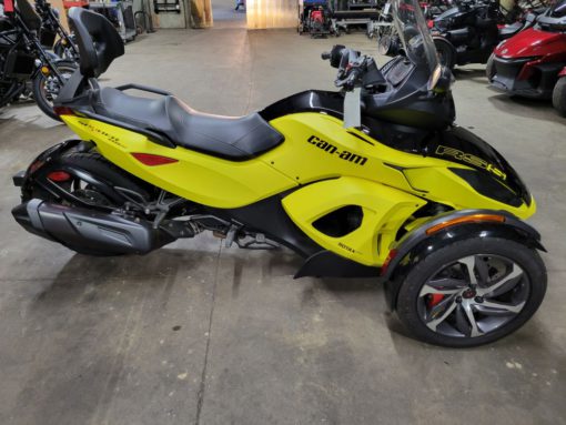 Pre-owned 2014 Can Am Spyder RS SM5 (4269 miles)