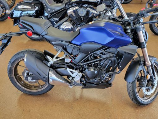 Pre-owned 2021 Honda CB300R (1609 miles)