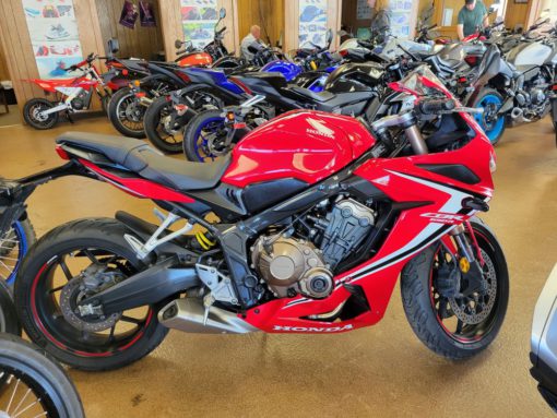 Pre-owned 2020 Honda CBR650R (23537)
