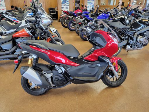 Pre-owned 2022 Honda ADV (298 miles)